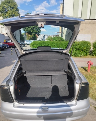 Opel Astra cena 4100 przebieg: 174900, rok produkcji 2004 z Wągrowiec małe 191
